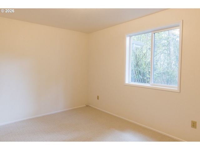 2372 S 22ND Ct, Florence, OR 97439