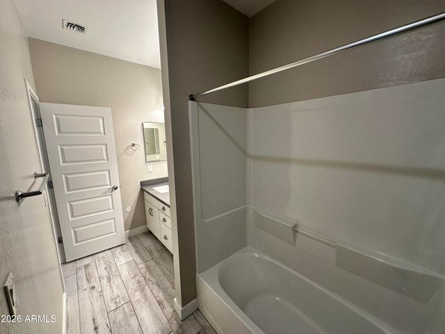 13180 W CLIFFROSE Road, Peoria, AZ 85383