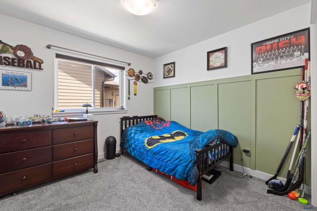 6674 CAMBRIDGE PL, Summerset, SD 57718
