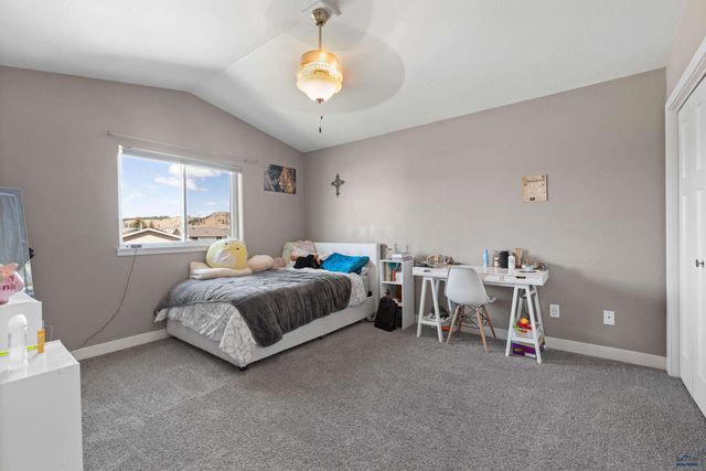 6674 CAMBRIDGE PL, Summerset, SD 57718