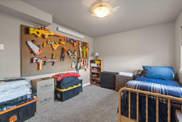 6674 CAMBRIDGE PL, Summerset, SD 57718