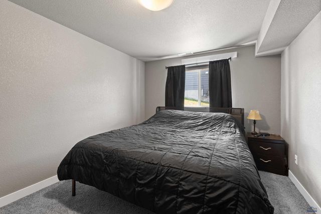 6674 CAMBRIDGE PL, Summerset, SD 57718