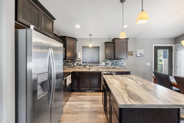 6674 CAMBRIDGE PL, Summerset, SD 57718