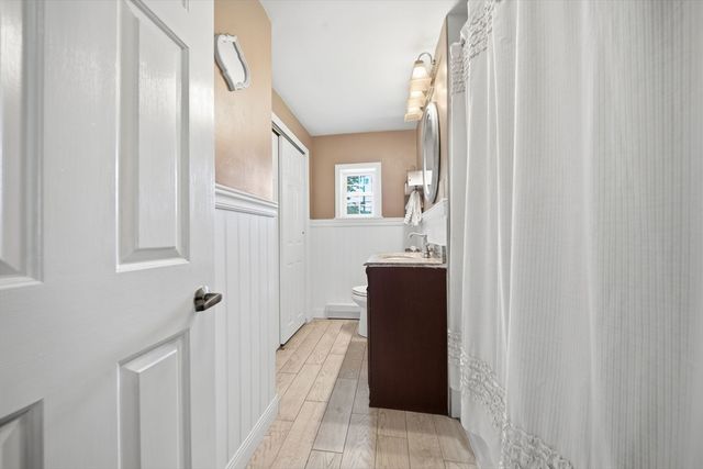 737 North St, Tewksbury, MA 01876