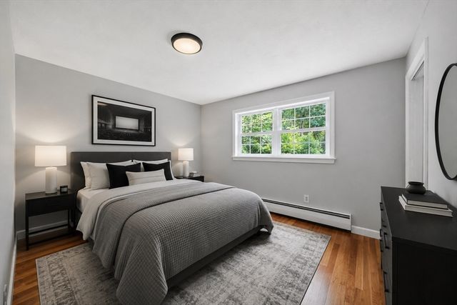 737 North St, Tewksbury, MA 01876