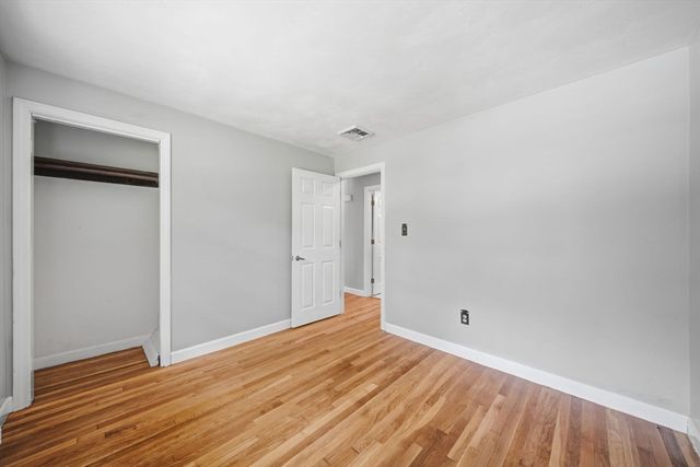 737 North St, Tewksbury, MA 01876