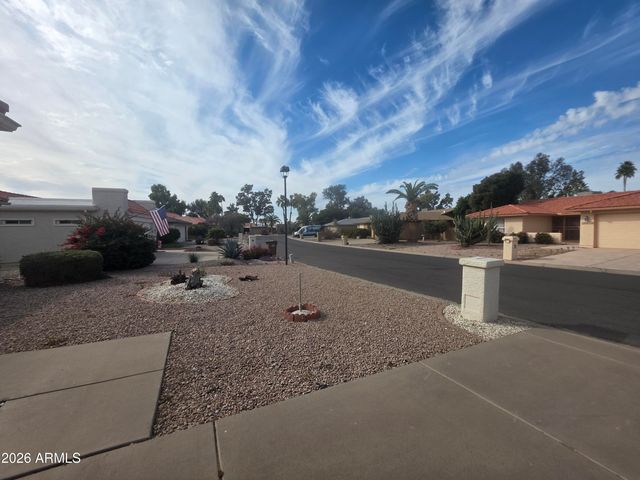 26617 S BEECH CREEK Drive, Sun Lakes, AZ 85248