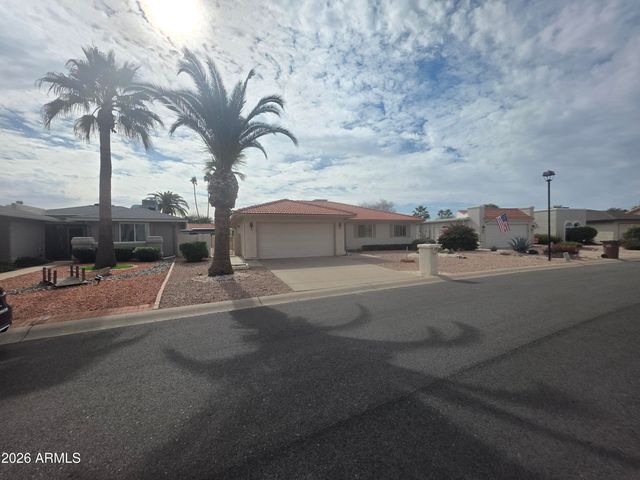 26617 S BEECH CREEK Drive, Sun Lakes, AZ 85248