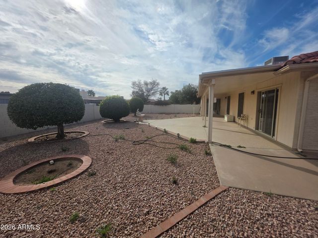 26617 S BEECH CREEK Drive, Sun Lakes, AZ 85248