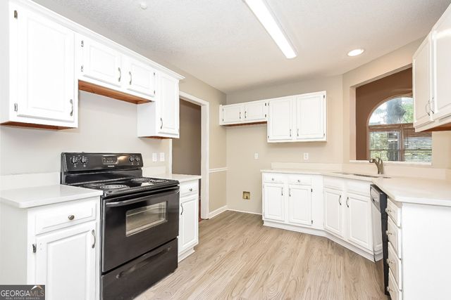 19 Widgeon Way, Cartersville, GA 30120