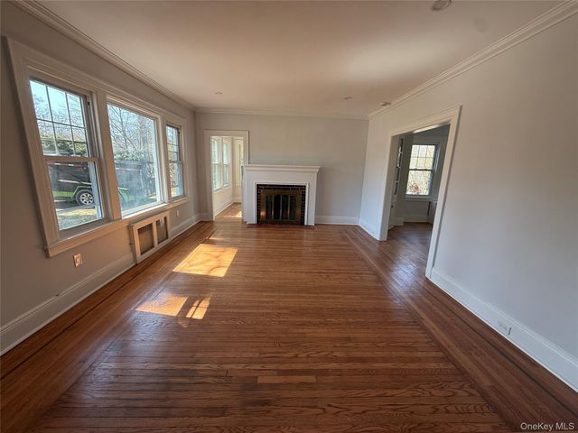 120 Lena Avenue, Freeport, NY 11520