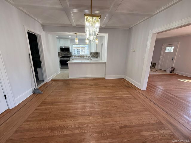 120 Lena Avenue, Freeport, NY 11520