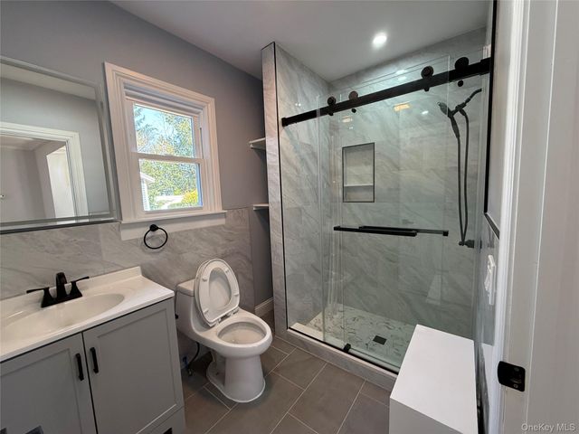 120 Lena Avenue, Freeport, NY 11520