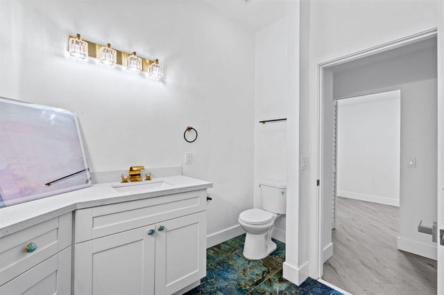 5131 Europa Drive I, Boynton Beach, FL 33437