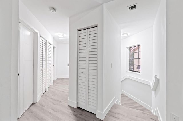 5131 Europa Drive I, Boynton Beach, FL 33437