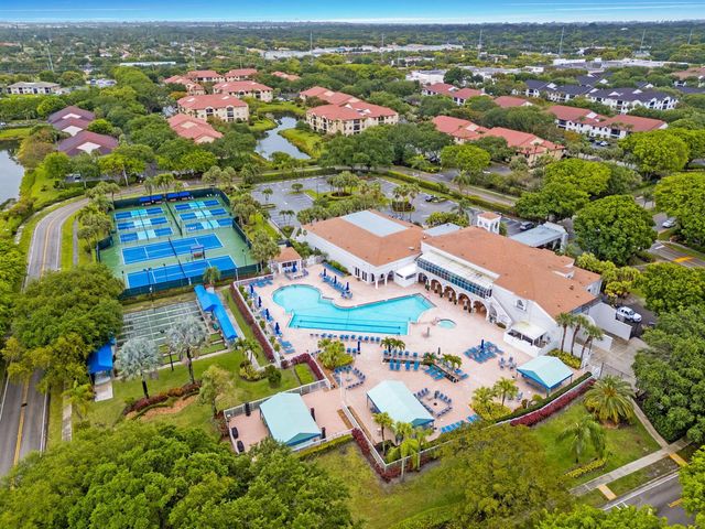 5131 Europa Drive I, Boynton Beach, FL 33437
