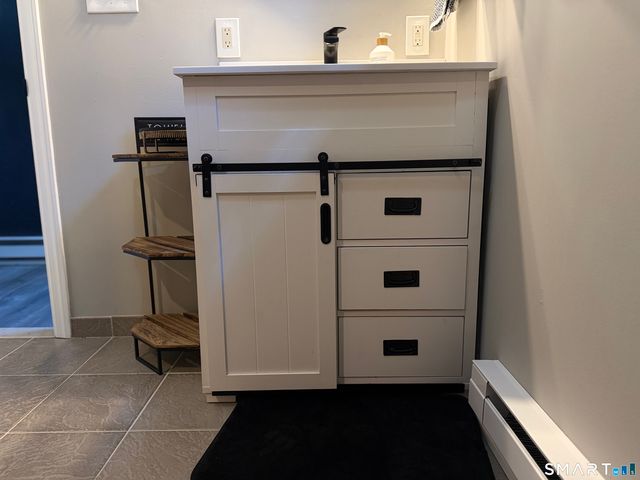 39 Candle Hill Road, New Fairfield, CT 06812