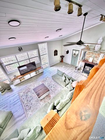 39 Candle Hill Road, New Fairfield, CT 06812