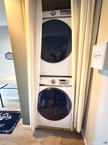 39 Candle Hill Road, New Fairfield, CT 06812