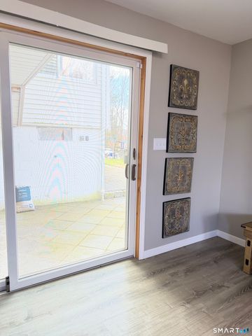 39 Candle Hill Road, New Fairfield, CT 06812