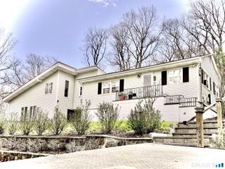 39 Candle Hill Road, New Fairfield, CT 06812