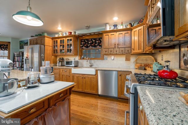 15 PHILLIP DRIVE, Kirkwood, PA 17536