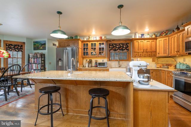 15 PHILLIP DRIVE, Kirkwood, PA 17536