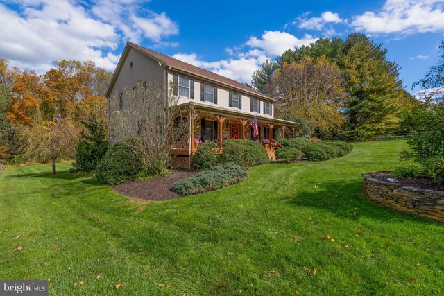 15 PHILLIP DRIVE, Kirkwood, PA 17536