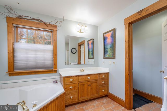 15 PHILLIP DRIVE, Kirkwood, PA 17536