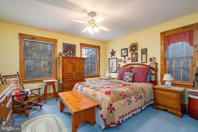 15 PHILLIP DRIVE, Kirkwood, PA 17536