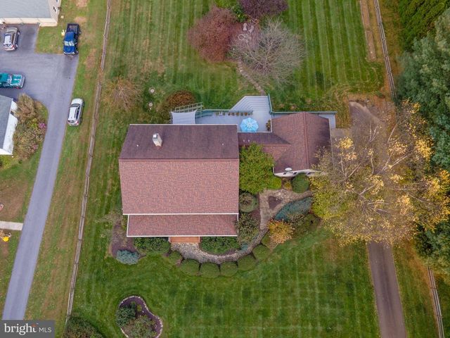 15 PHILLIP DRIVE, Kirkwood, PA 17536