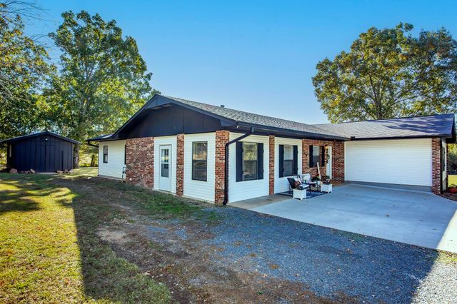 229 Richard Street, Clinton, AR 72031