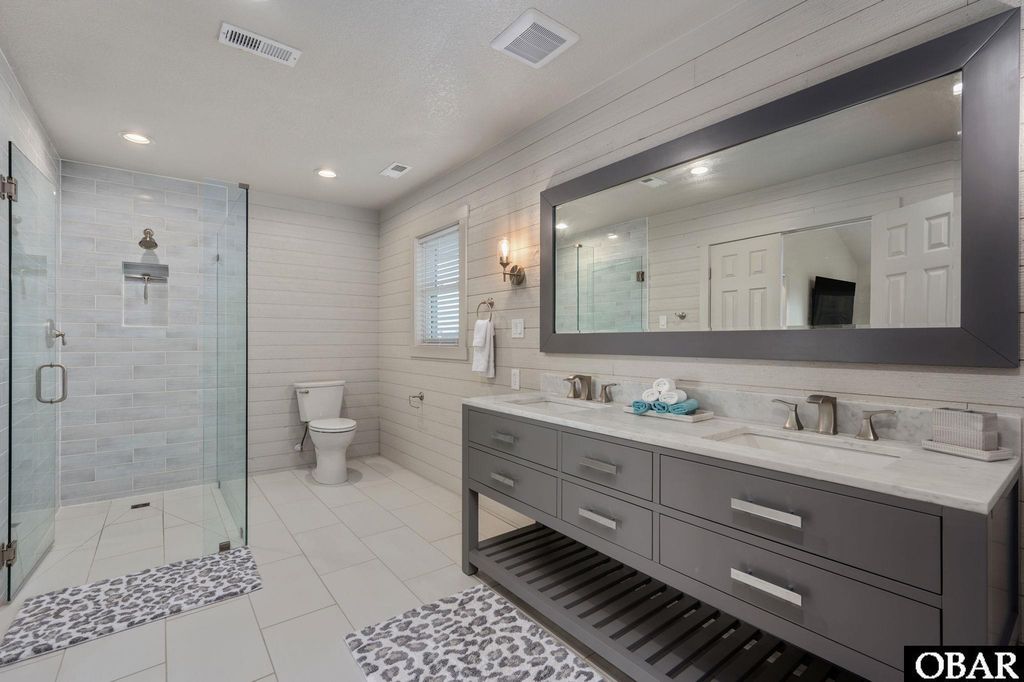 Image 21 of property listing at 504 Sandbucket Arch Lot 150, Corolla, NC 27927