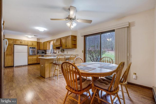 169 E MOUNTAIN RD, Hillsborough, NJ 08844