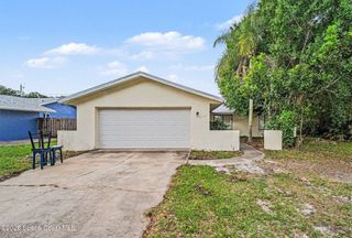 2106 Tarrytown Lane NE, Palm Bay, FL 32905