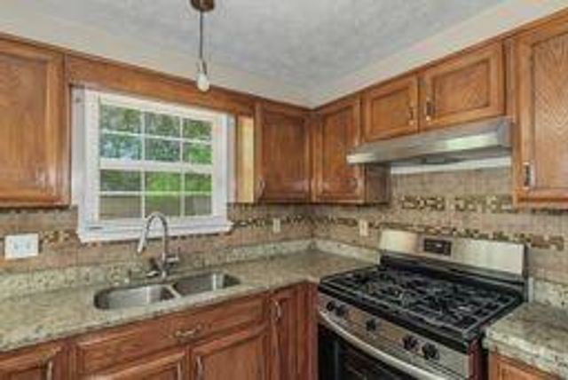 3011 Fields Drive, Lithonia, GA 30038