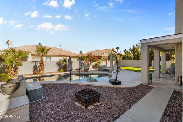 230 E ARABIAN Drive, Gilbert, AZ 85296