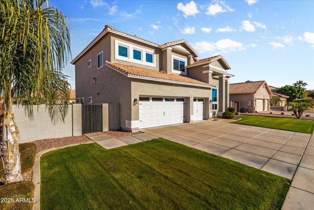 230 E ARABIAN Drive, Gilbert, AZ 85296