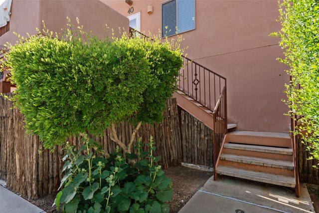 3300 Rufina K40, Santa Fe, NM 87507