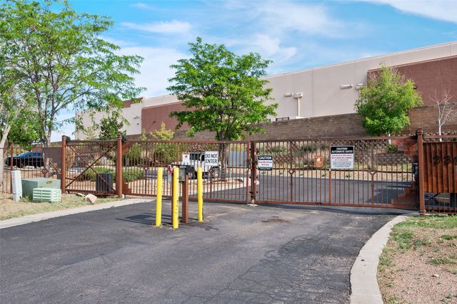 3300 Rufina K40, Santa Fe, NM 87507