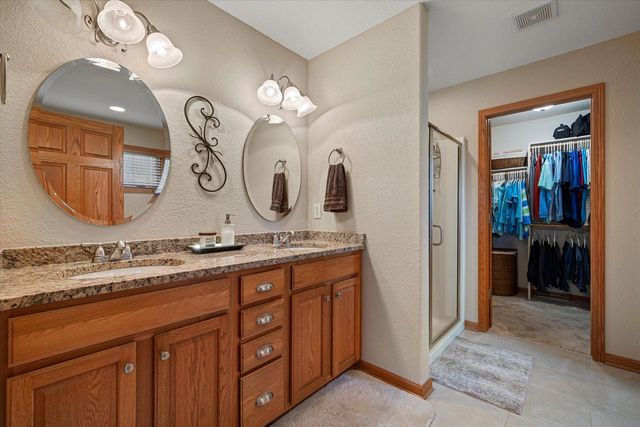 1855 River Lakes ROAD S, Oconomowoc, WI 53066