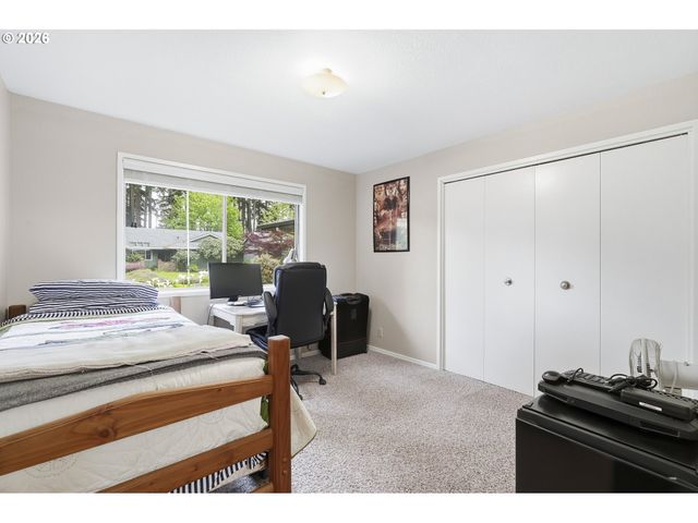 7505 Sw HYLAND Way, Beaverton, OR 97008