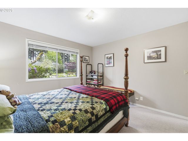 7505 Sw HYLAND Way, Beaverton, OR 97008