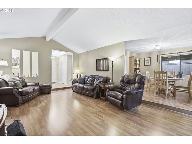 7505 Sw HYLAND Way, Beaverton, OR 97008