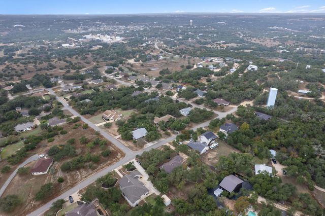 900 Morgan Hill DR, Dripping Springs, TX 78620