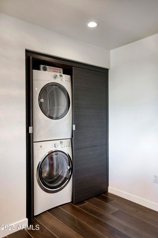 200 W PORTLAND Street 820, Phoenix, AZ 85003