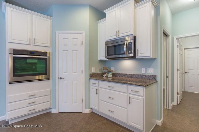 3381 Titanic Circle 28, Indialantic, FL 32903