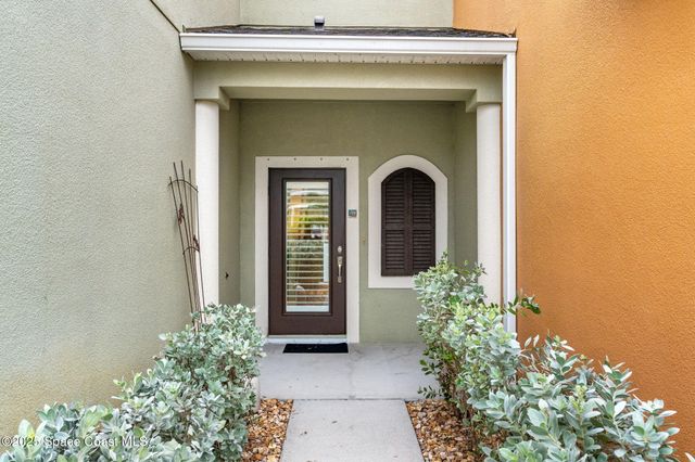 3381 Titanic Circle 28, Indialantic, FL 32903