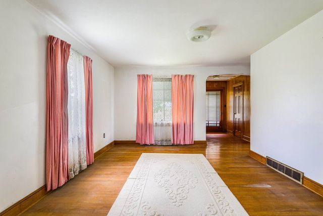 6507 EAST POINT RD, Elkton, VA 22827