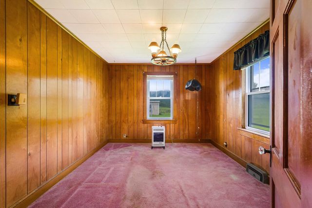 6507 EAST POINT RD, Elkton, VA 22827